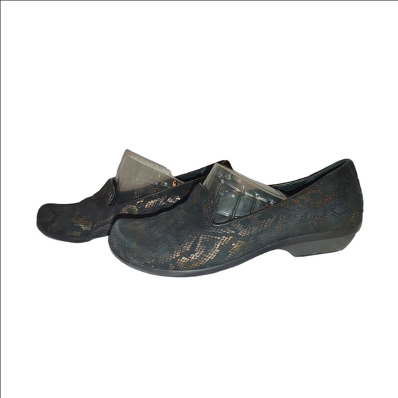 Dansko Olivia Leather Slip On Size 38 - Picture 1 of 6